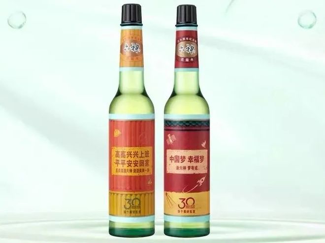 爺青回！六神換包裝了？這設(shè)計(jì)真“考古”！