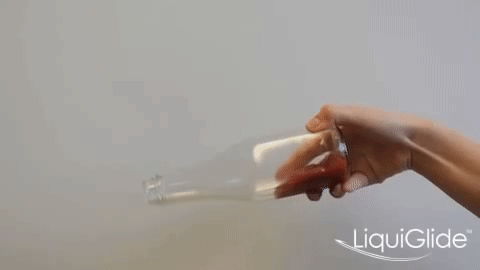 再也不用「擠牙膏」，高露潔換上的「潤滑劑」包裝，讓牙膏從此一滴不剩